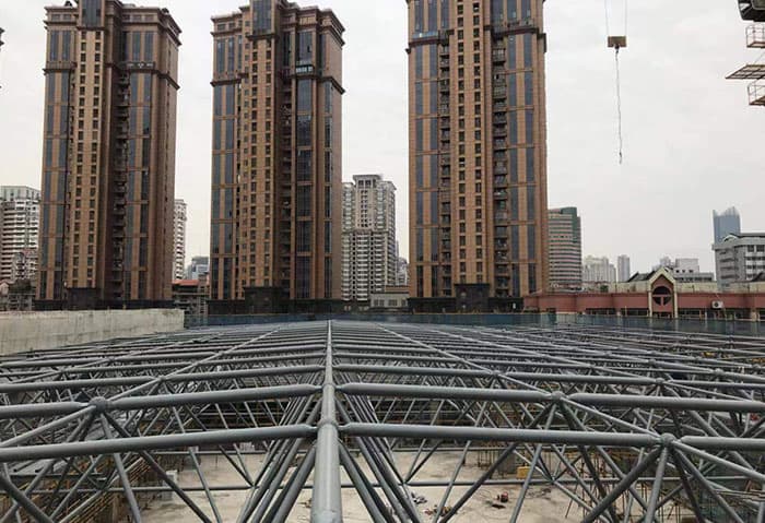 河津螺栓球网架结构